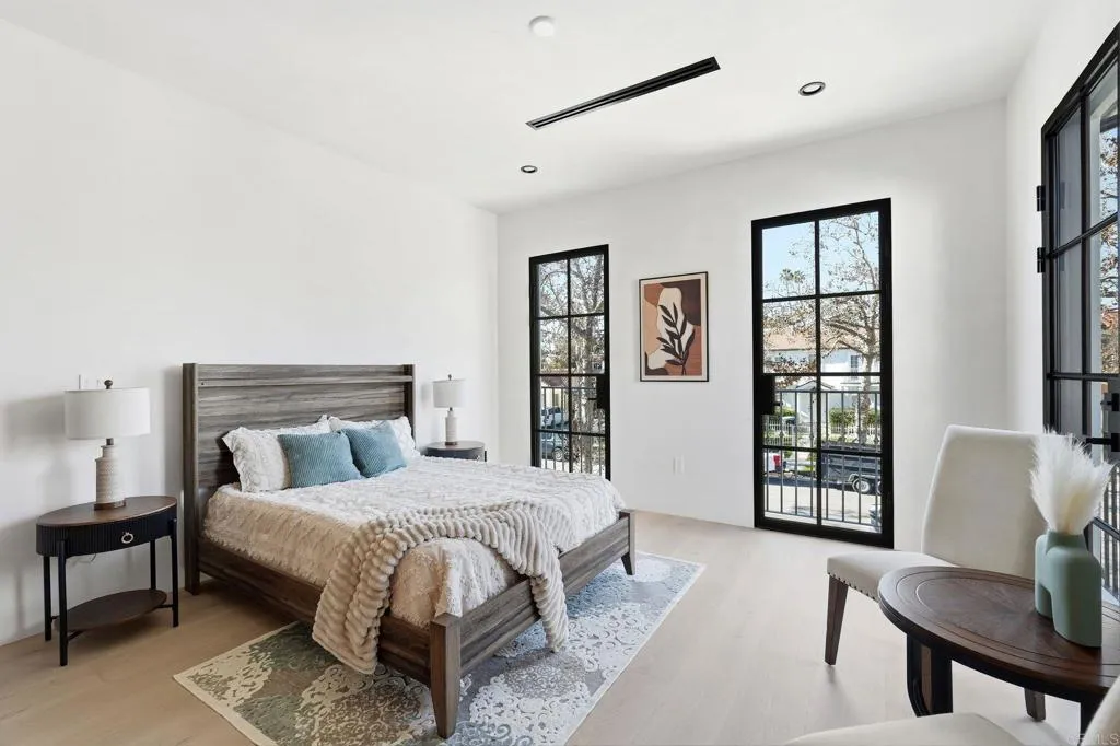 160 N Stanley Drive, Beverly Hills, California 90211 home-pic-35